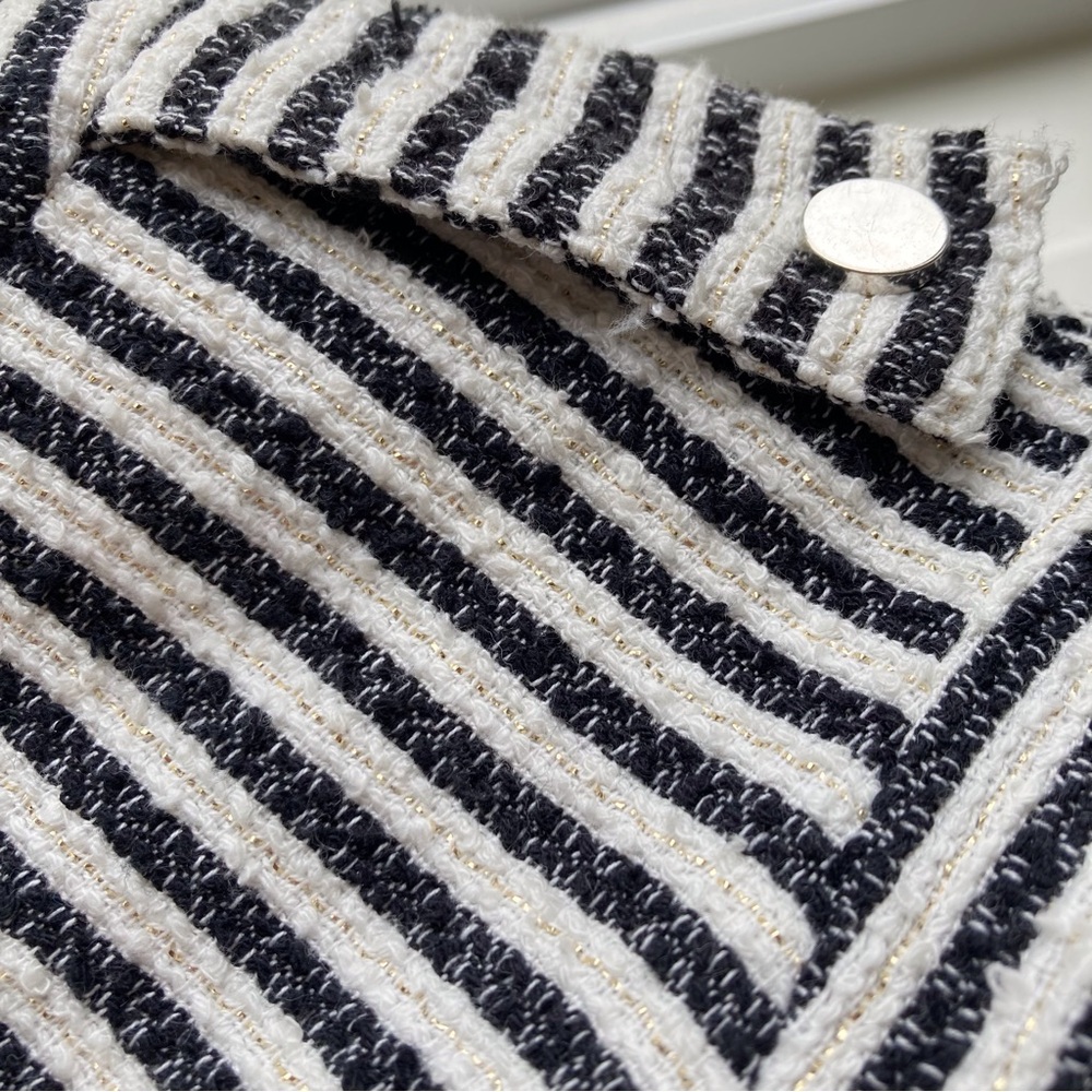H&M jacket black and white gold metallic striped fitted zip-front blazer - Picture 4 of 16